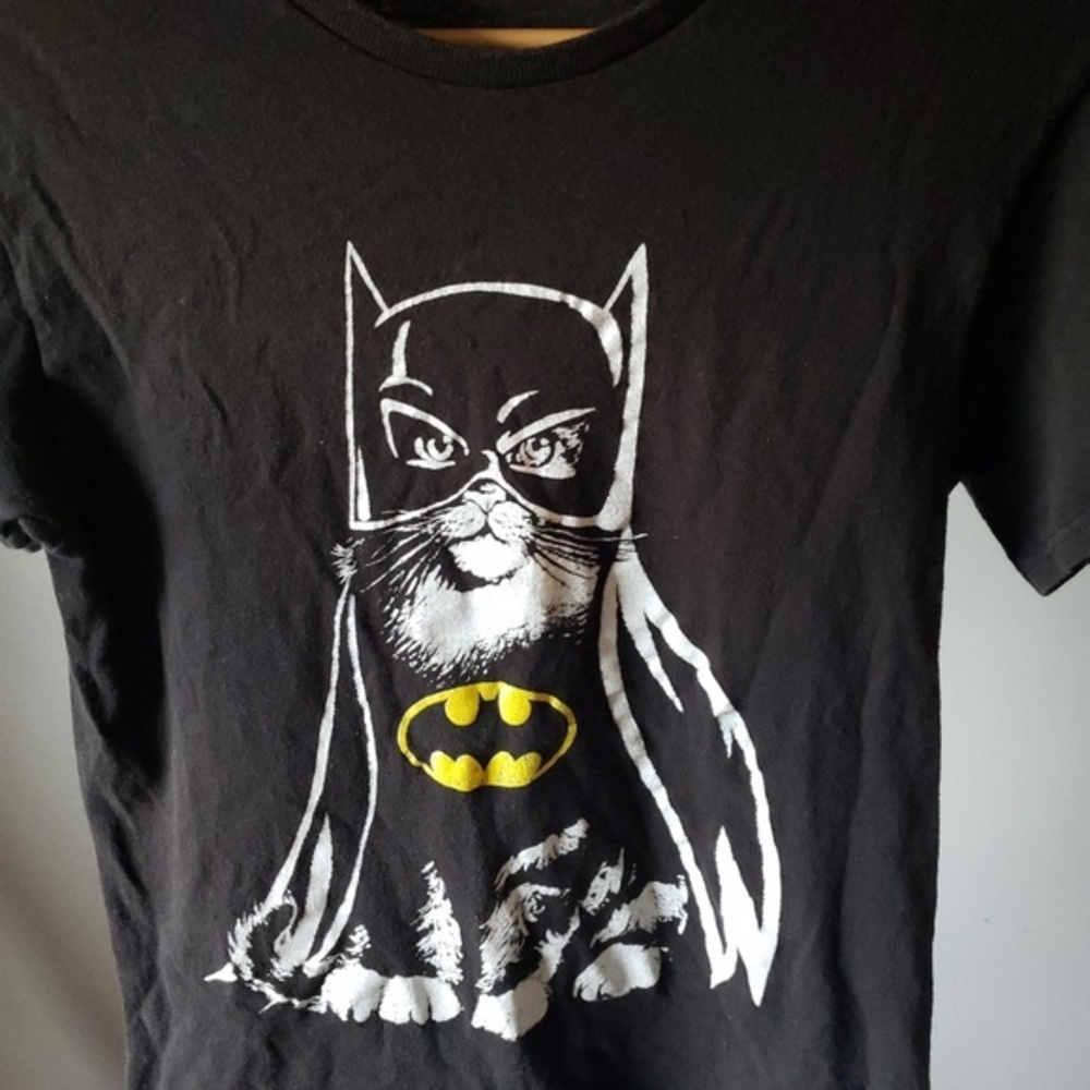 Batman Bat Cat black tshirt small - Picture 3 of 3